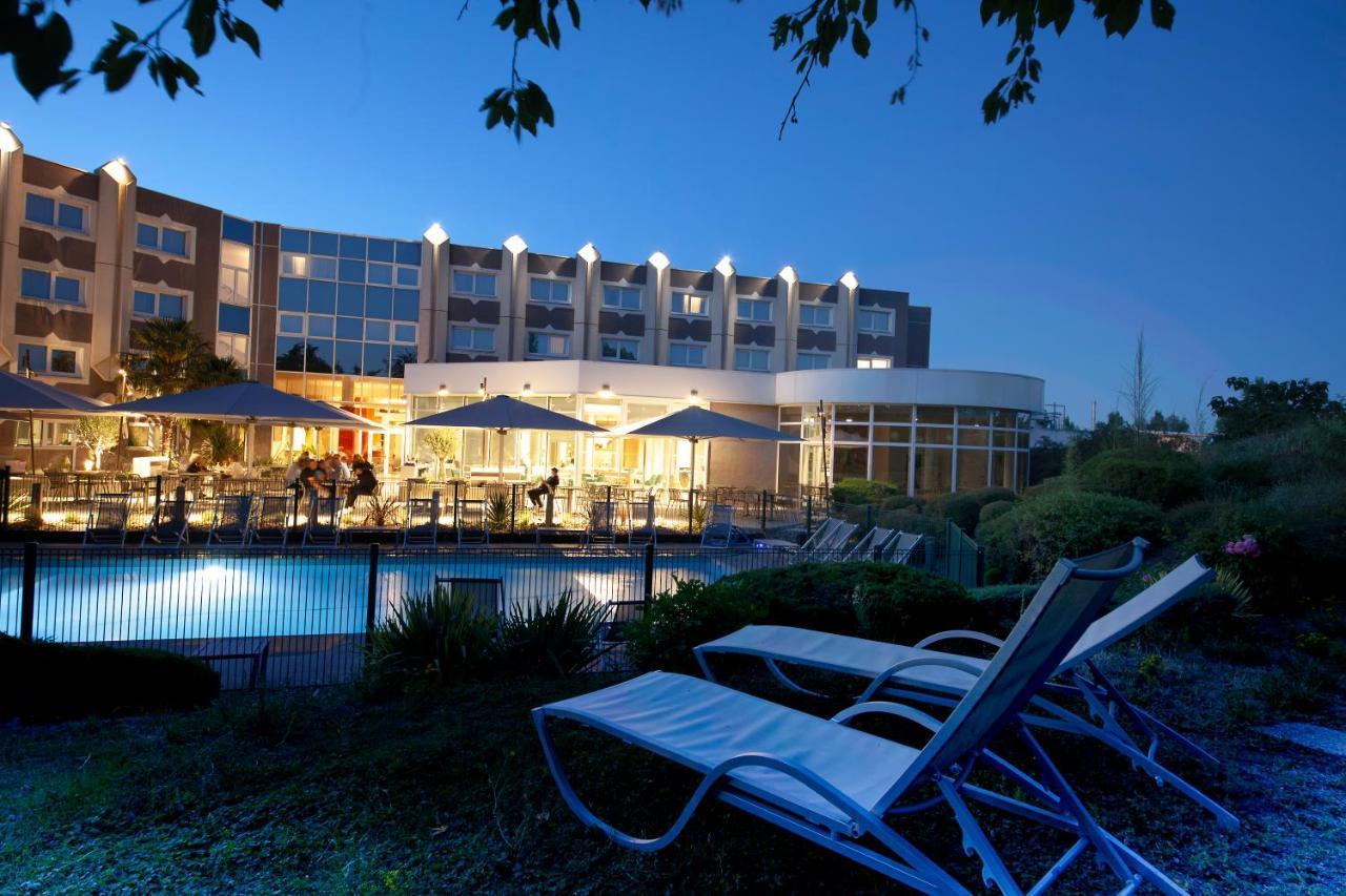 Novotel Clermont-Ferrand Exterior photo