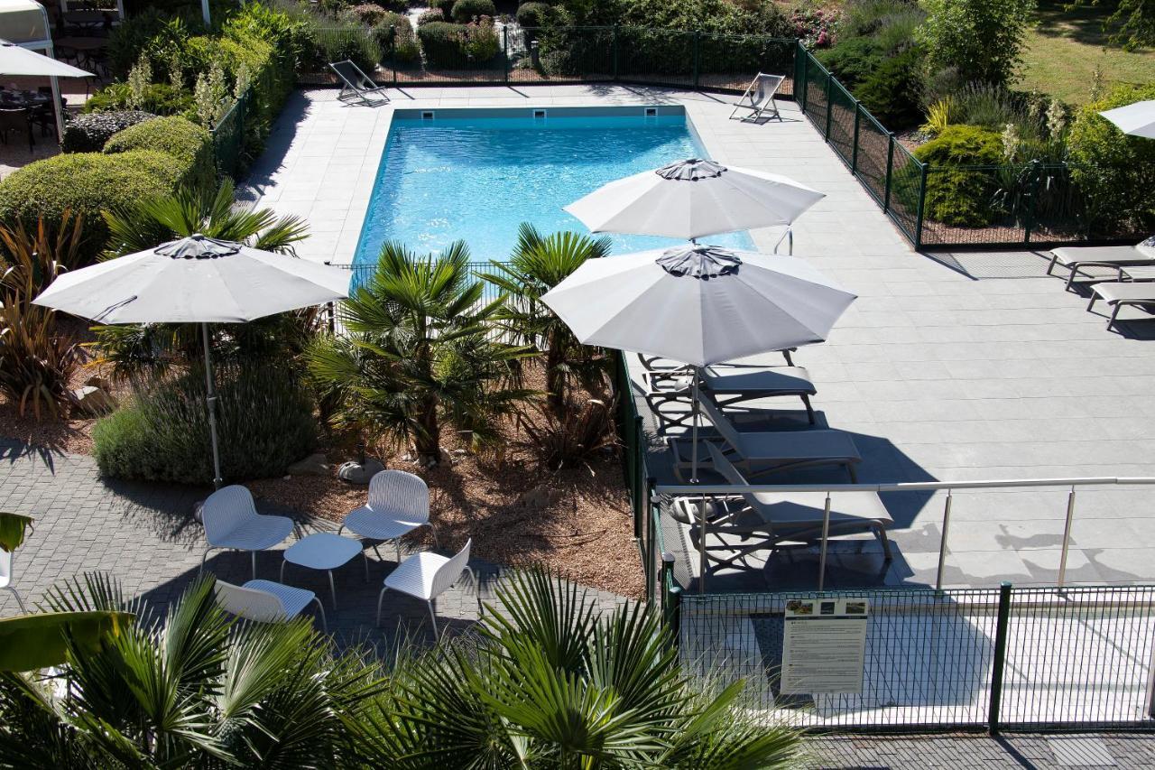 Novotel Clermont-Ferrand Exterior photo